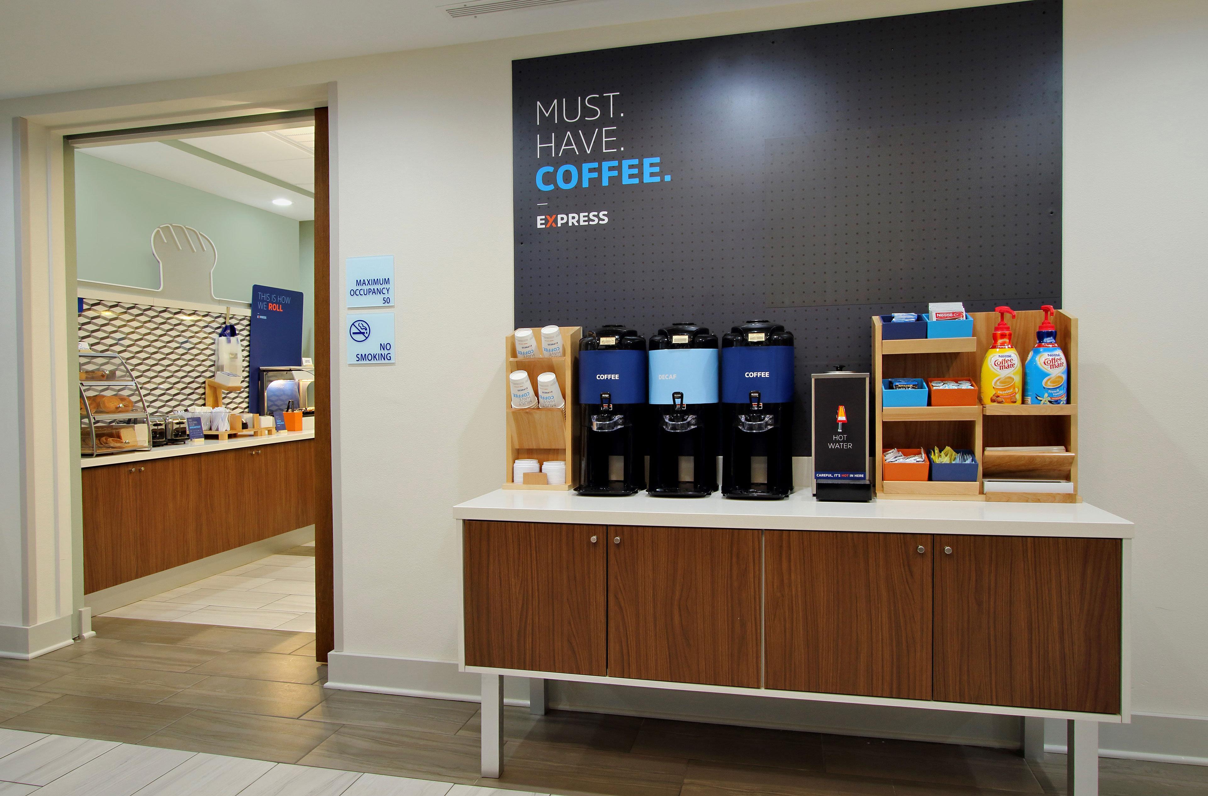 Holiday Inn Express Hotel & Suites Byron By Ihg Екстер'єр фото
